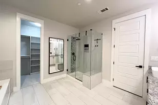 251 S Mill St, Lewisville, TX 75057 - Photo 13