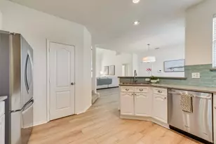 7602 Chadwick Ct, Dallas, TX 75248 - Photo 11