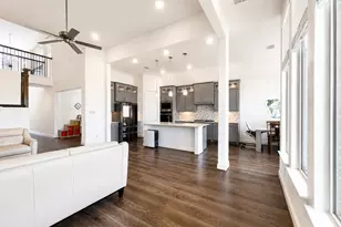 17293 Texas Pistache Dr, Dallas, TX 75252 - Photo 15