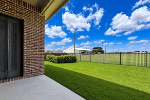 17293 Texas Pistache Dr, Dallas, TX 75252 - Photo 39