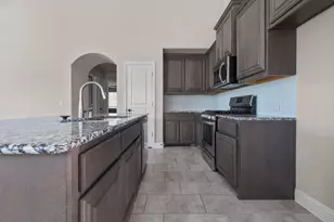 4706 Belladonna Ct, Mansfield, TX 76063 - Photo 5