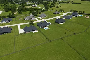 1313 Green Ridge Rd, Weatherford, TX 76085 - Photo 33