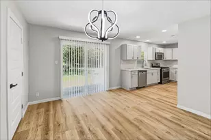 3716 Clotell Dr, Fort Worth, TX 76119 - Photo 5
