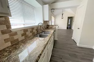 621 Phillips Dr, Coppell, TX 75019 - Photo 9