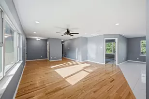 3824 S Timberline Dr, Fort Worth, TX 76119 - Photo 5