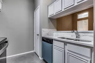 3935 Pickett Pl, Garland, TX 75044 - Photo 5