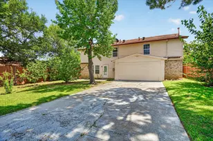 3813 N Eugene Ct, Irving, TX 75062 - Photo 31
