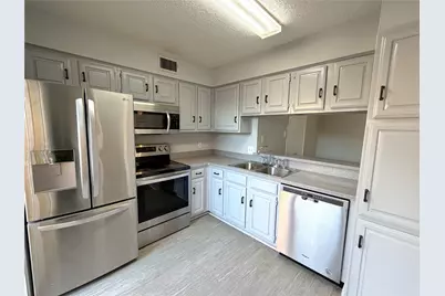 4233 Madera Road #4, Irving, TX 75038 - Photo 9