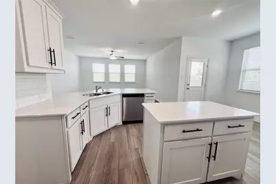 [Address not provided], Little Elm, TX 75068 - Photo 9