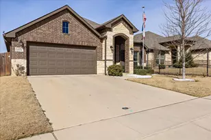 2524 Hadley St, Weatherford, TX 76087 - Photo 3