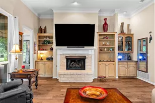 5612 Equestrian Ct, Granbury, TX 76049 - Photo 7