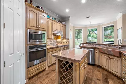 5612 Equestrian Court, Granbury, TX 76049 - Photo 17