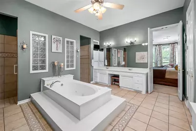 5612 Equestrian Court, Granbury, TX 76049 - Photo 21