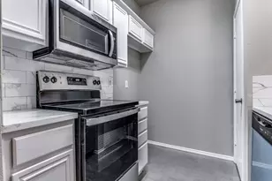 3935 Pickett Pl, Garland, TX 75044 - Photo 5