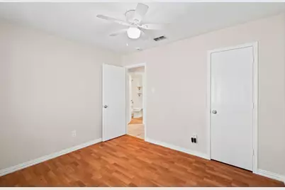 8475 Widgeon Way, Dallas, TX 75249 - Photo 21