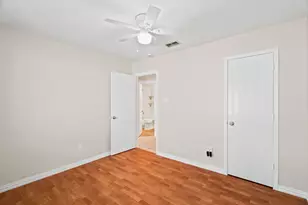 8475 Widgeon Way, Dallas, TX 75249 - Photo 21