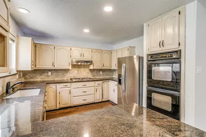 2204 Winslow Court, Flower Mound, TX 75028 - Photo 9