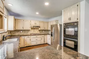 2204 Winslow Ct, Flower Mound, TX 75028 - Photo 9