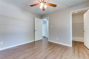 1306 Foley St, Dallas, TX 75223 - Photo 17