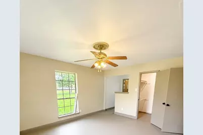 206 N Main Street, Edgewood, TX 75117 - Photo 9