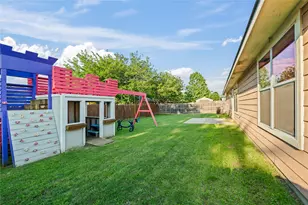 2813 Dana Ln, Denton, TX 76209 - Photo 3