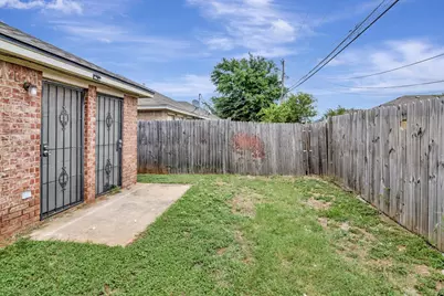 1418 Mulkey Street, Fort Worth, TX 76104 - Photo 21