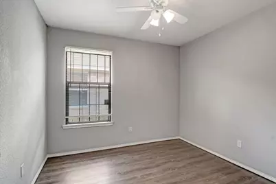 1418 Mulkey Street, Fort Worth, TX 76104 - Photo 13