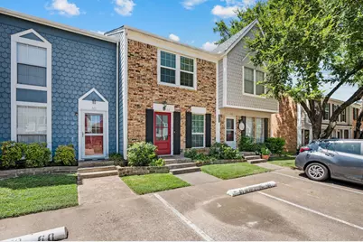 61 Abbey Road, Euless, TX 76039 - Photo 3