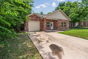 3611 Spencer St, Greenville, TX 75401 - Photo 3