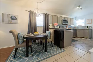 7825 Cardinal Ct, North Richland Hills, TX 76180 - Photo 5