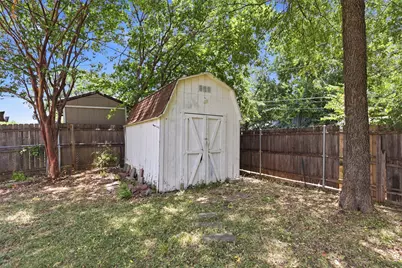 2114 Brookshire Street, Arlington, TX 76010 - Photo 25