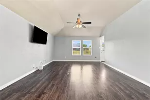 1558 Nottingham Dr, Lancaster, TX 75134 - Photo 13