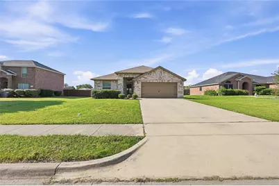 1558 Nottingham Drive, Lancaster, TX 75134 - Photo 25