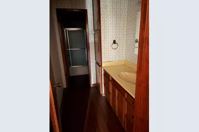 609 S Ross Avenue, Mexia, TX 76667 - Photo 9