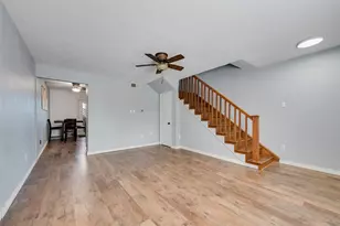 7815 Royal Ln, Dallas, TX 75230 - Photo 5