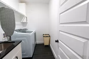 4523 Solar Ln, Dallas, TX 75216 - Photo 21