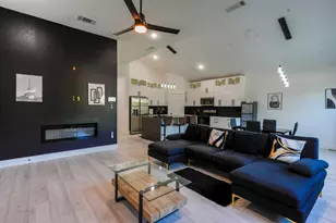 4523 Solar Ln, Dallas, TX 75216 - Photo 3