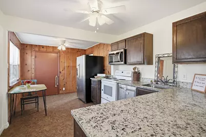 1823 N Crockett Street, Sherman, TX 75092 - Photo 9