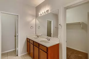 1270 Lasso Dr, Little Elm, TX 75068 - Photo 13