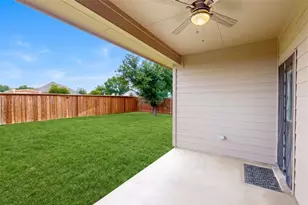 436 Dunmore Dr, Fort Worth, TX 76052 - Photo 29