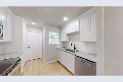 [Address not provided], Fort Worth, TX 76119 - Photo 9