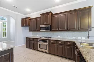 1327 Savona Ln, Lewisville, TX 75077 - Photo 13