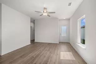 8313 White Wolf Trl, Ponder, TX 76259 - Photo 5