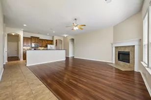4201 Garden Path Ln, Mansfield, TX 76063 - Photo 33