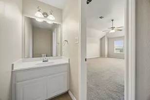 4201 Garden Path Ln, Mansfield, TX 76063 - Photo 27