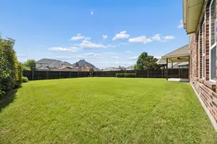 4201 Garden Path Ln, Mansfield, TX 76063 - Photo 35