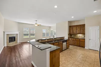 4201 Garden Path Lane, Mansfield, TX 76063 - Photo 7