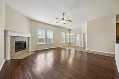 4201 Garden Path Lane, Mansfield, TX 76063 - Photo 9