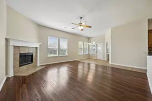 4201 Garden Path Ln, Mansfield, TX 76063 - Photo 9