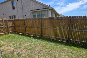 2513 Birchcrest Dr, Fort Worth, TX 76179 - Photo 3